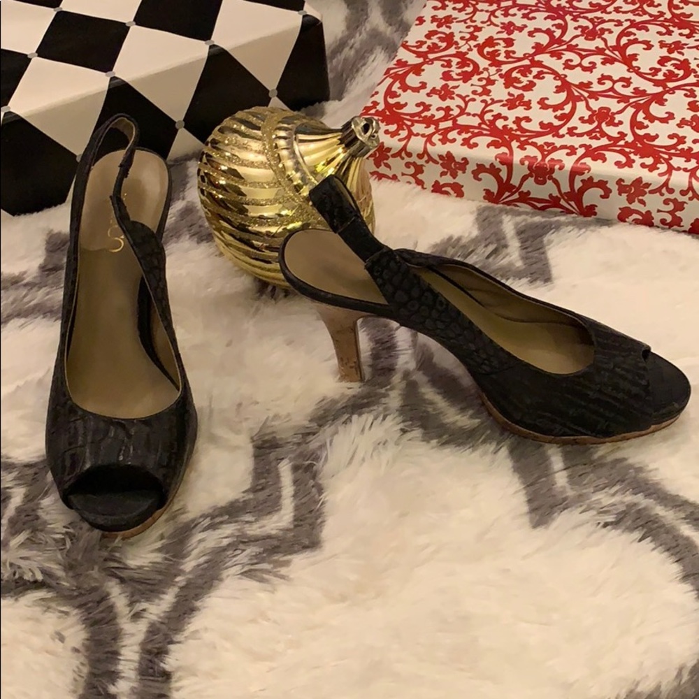 Nine & Co. Peep Toe Black Heels 👠